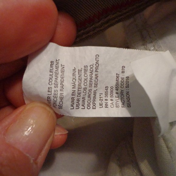 IZOD Saltwater Straight Fit Chino Pants 36W x 32L Stone Zip/Button Closure - Picture 8 of 11